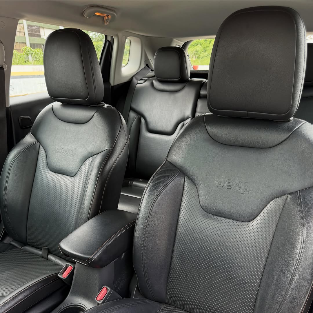 JEEP COMPASS LONGITUDE - Imagem 10