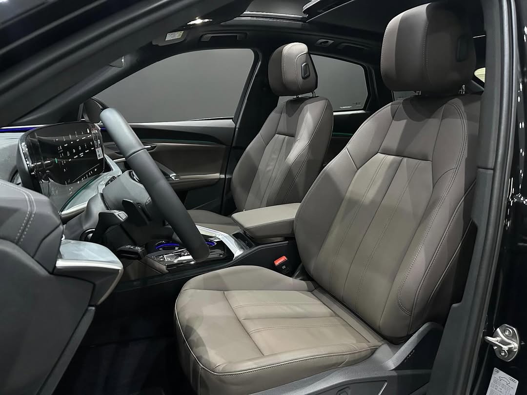 AUDI Q5 SPORTBACK ADVANCED QUATTRO S TRONIC - Imagem 8