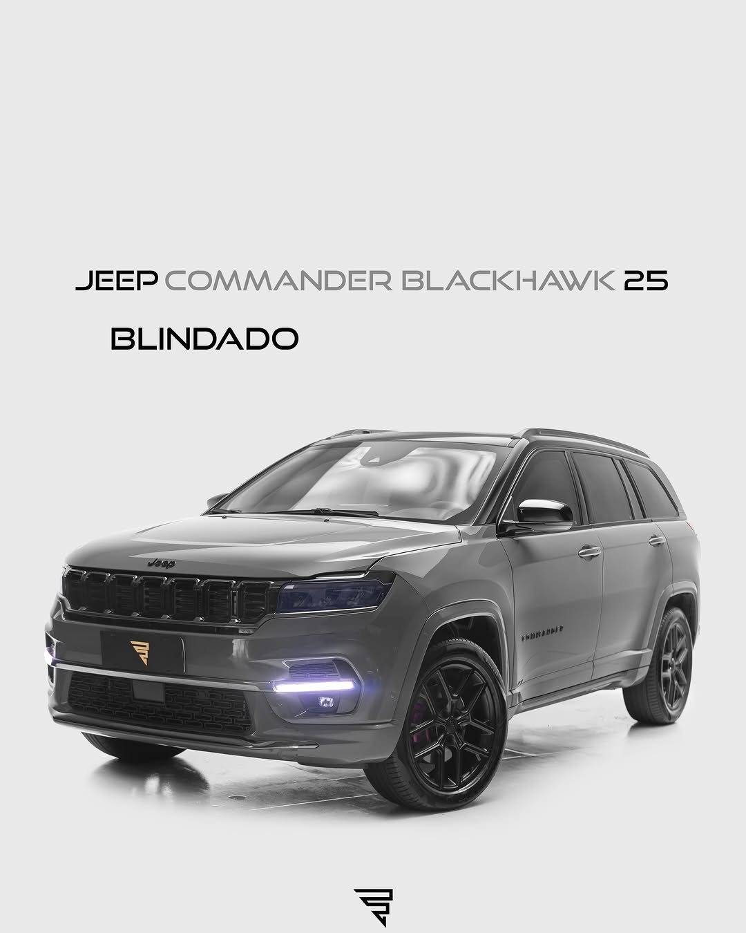 JEEP COMMANDER BLACKHAWK - Imagem 1