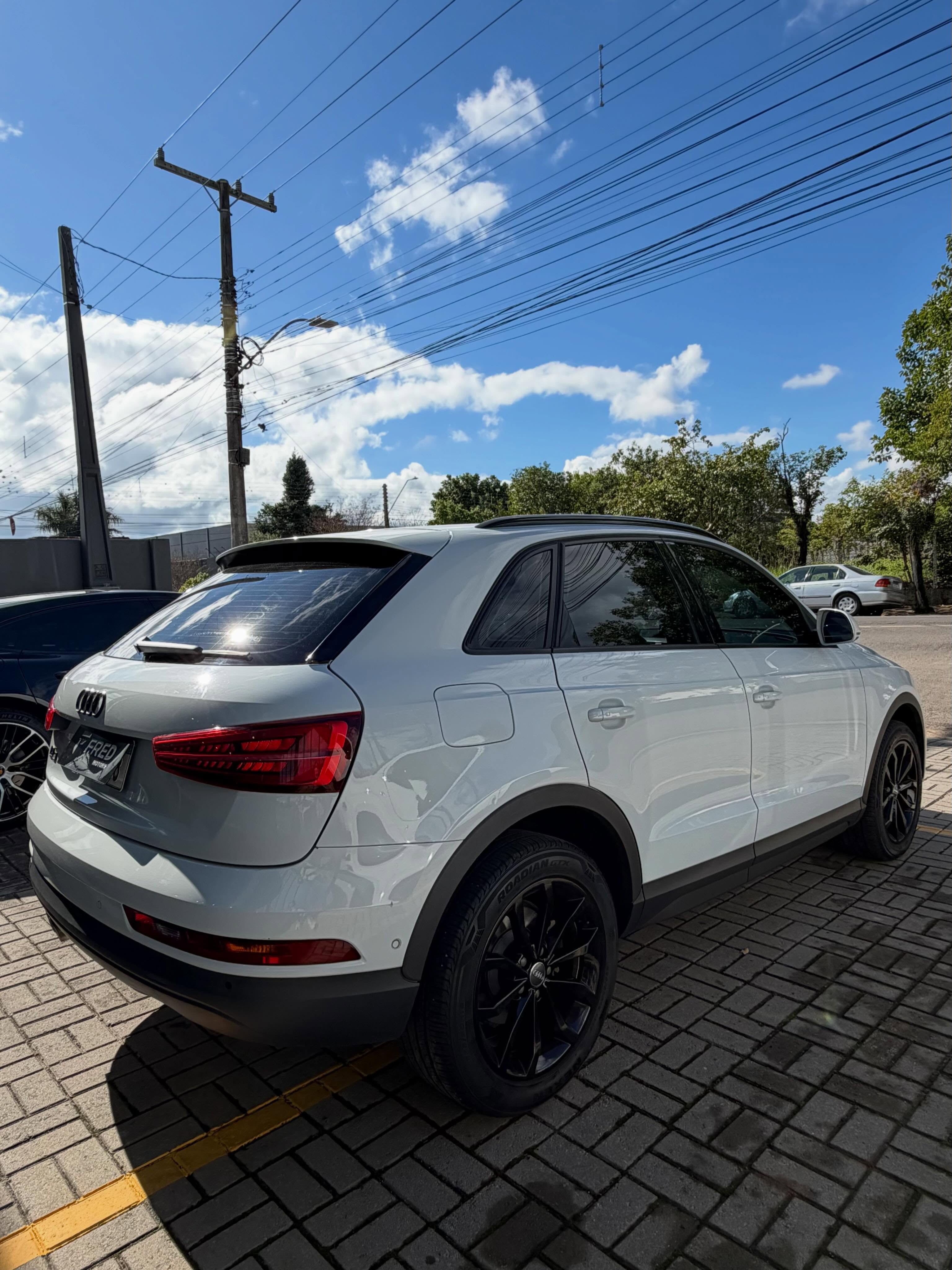 AUDI Q3 P. PLUS - Imagem 7