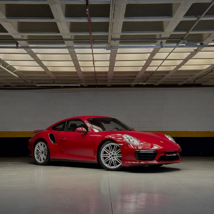PORSCHE 911 TURBO