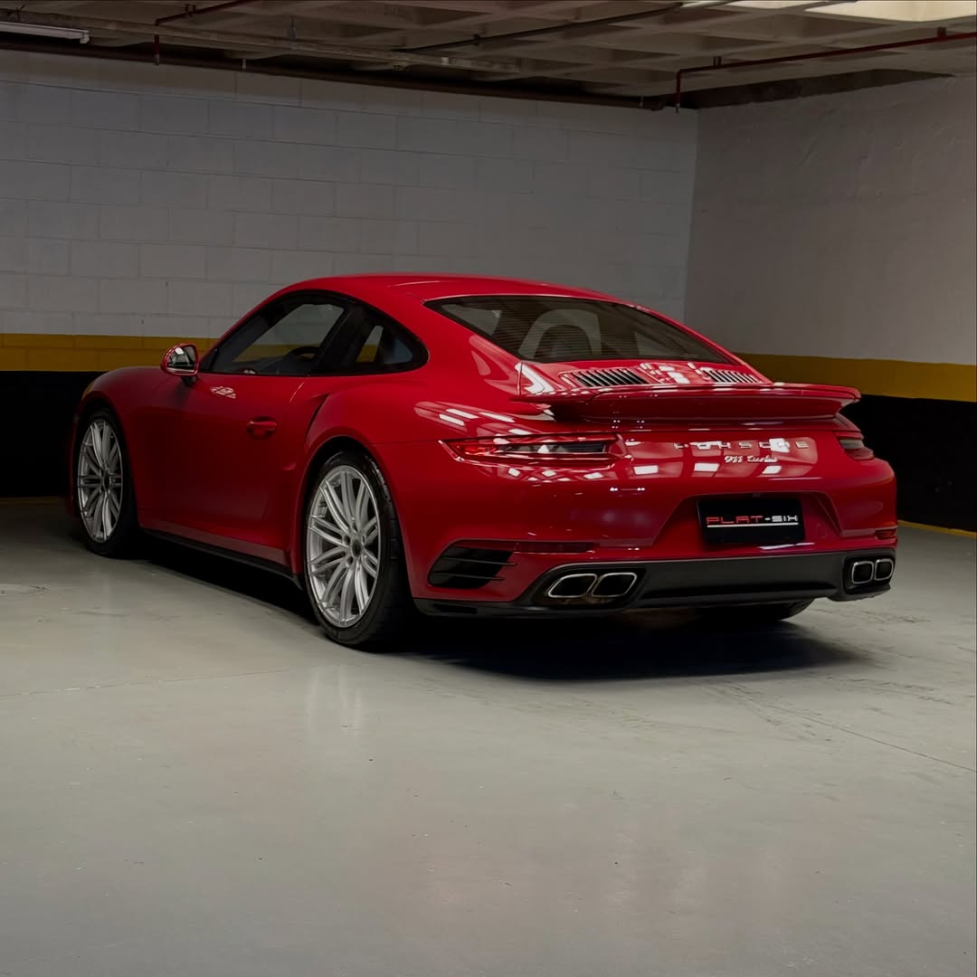 PORSCHE 911 TURBO - Imagem 9