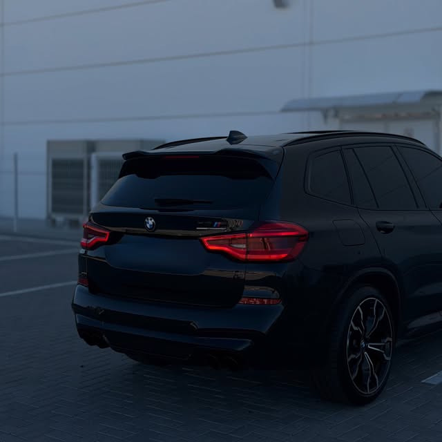 BMW X3M COMPETITION - Imagem 14