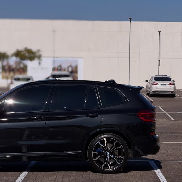 BMW X3M COMPETITION - Imagem 5