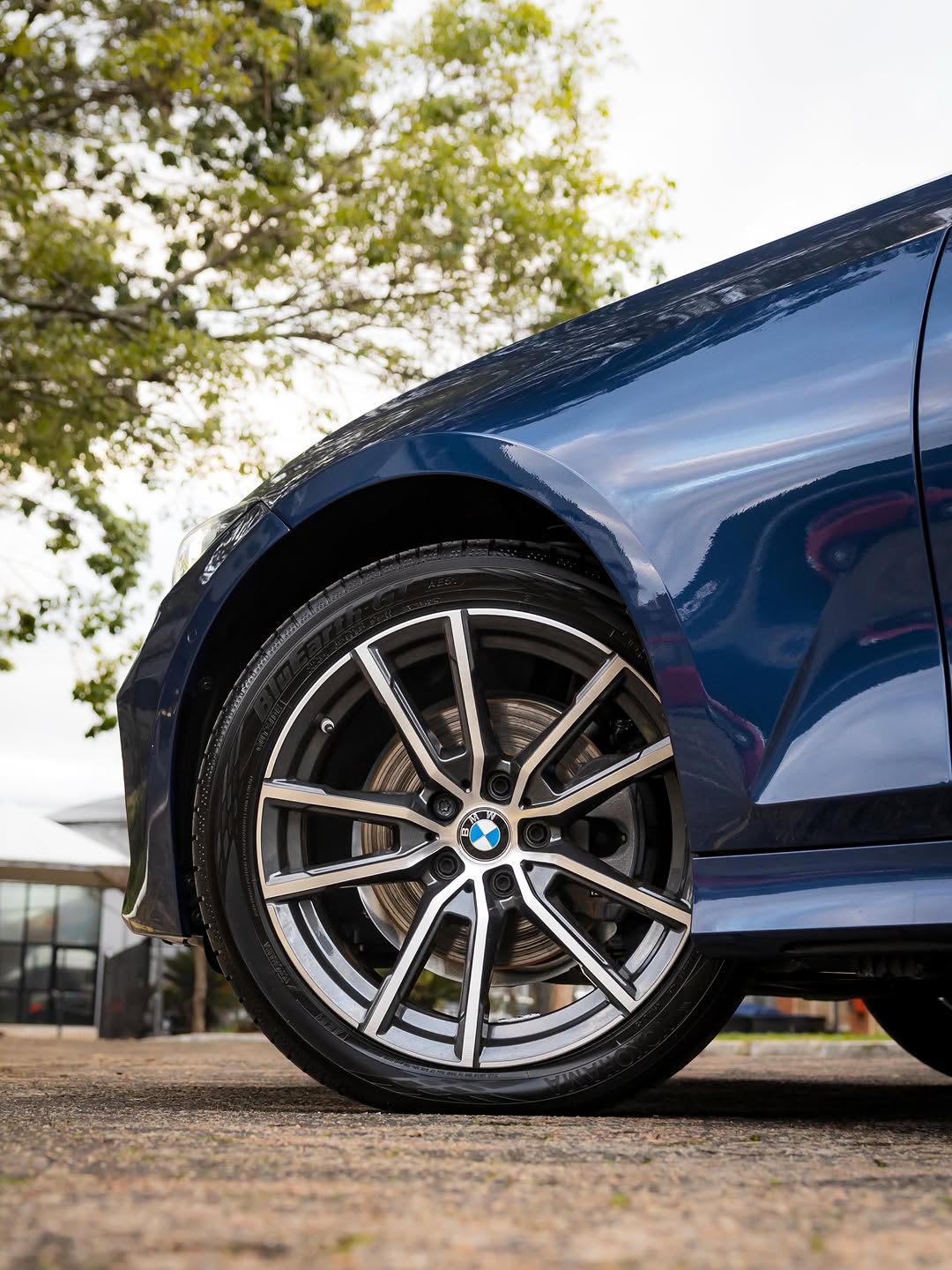 BMW 320I SPORT GP - Imagem 15