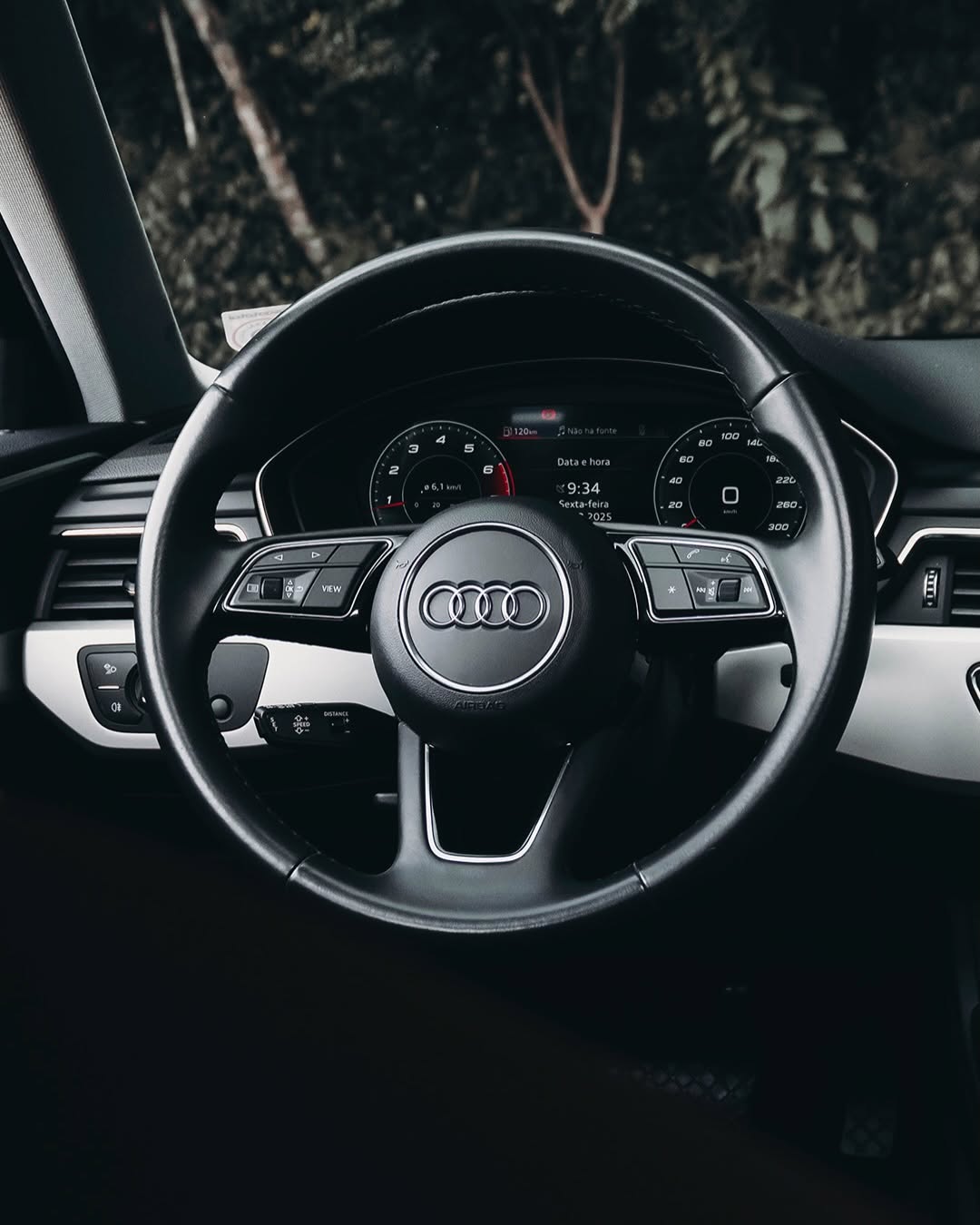 AUDI A4 PRESTIGE PLUS - Imagem 4