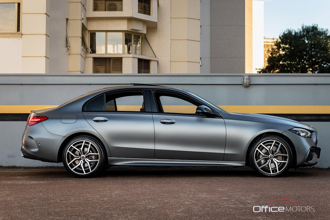 MERCEDES-BENZ C300 AMG LINE - Imagem 5