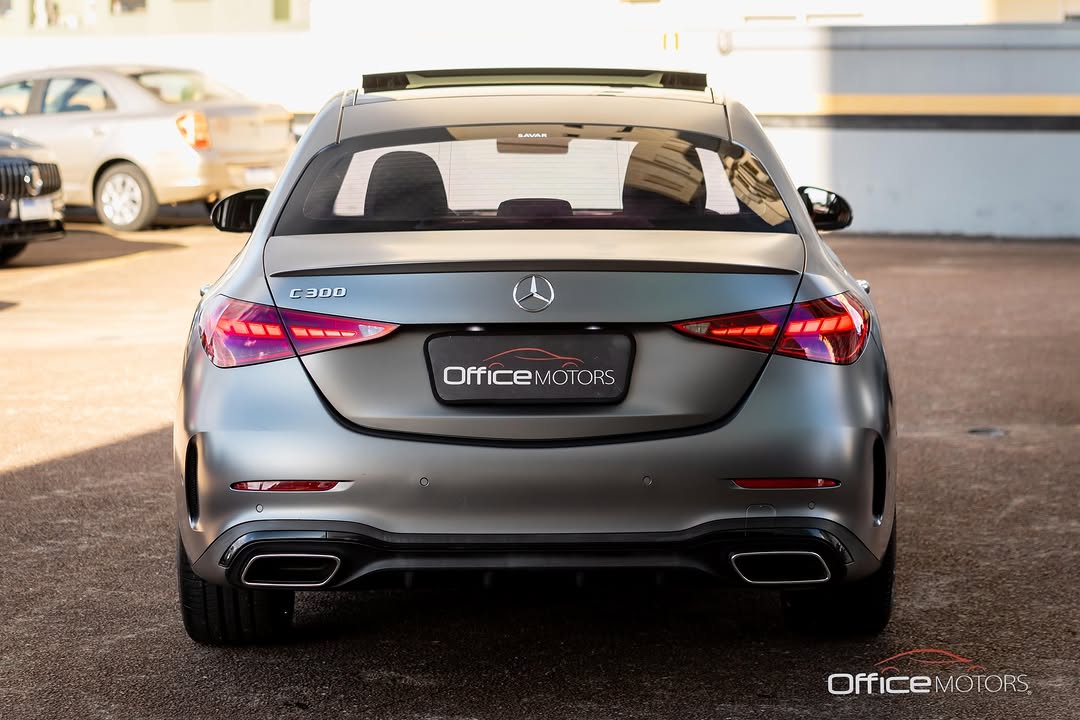 MERCEDES-BENZ C300 AMG LINE - Imagem 6
