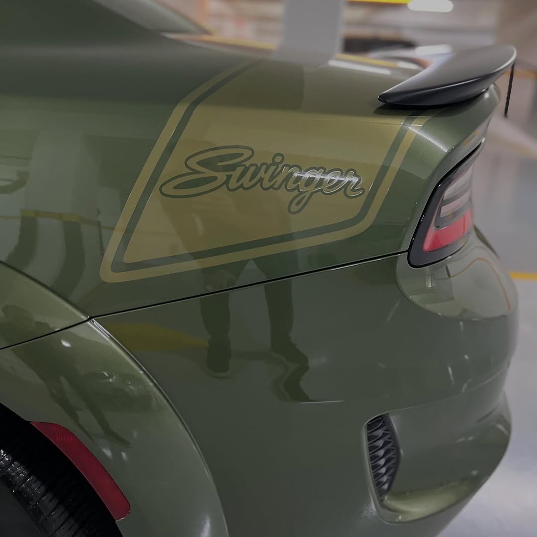 DODGE CHARGER SWINGER SCAT PACK - Imagem 10