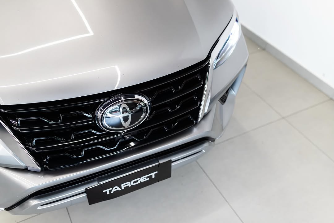 TOYOTA HILUX SW4 SRX - Imagem 2