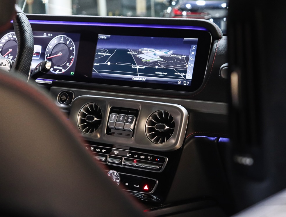 MERCEDES-BENZ G63 AMG - Imagem 14