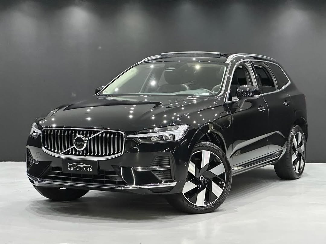 VOLVO XC60 T8 RECHARGE ULTIMATE AWD GEARTRONIC BLINDADO - Imagem 3