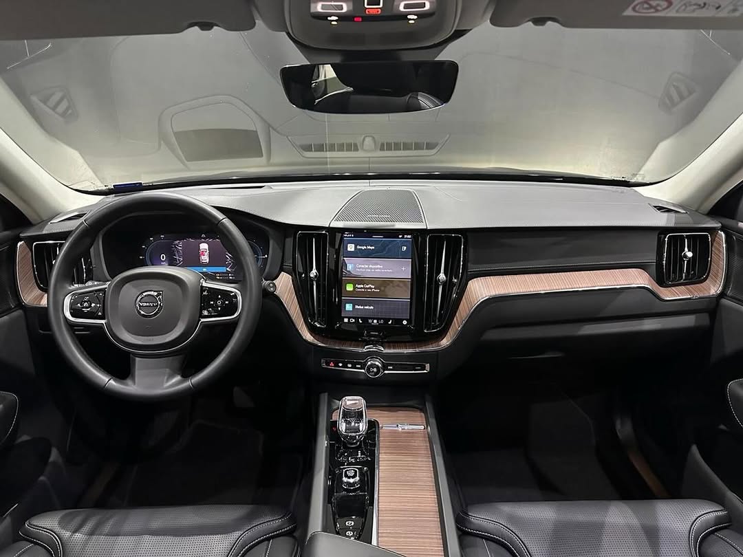 VOLVO XC60 T8 RECHARGE ULTIMATE AWD GEARTRONIC BLINDADO - Imagem 6