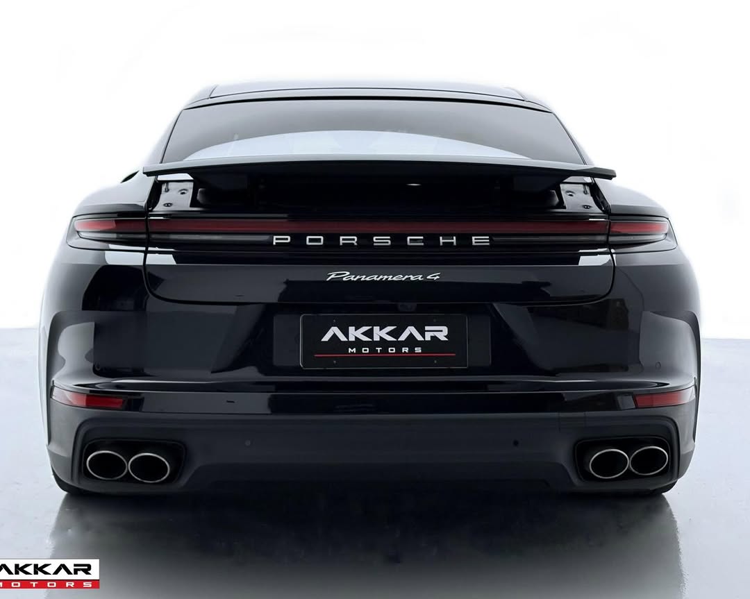 PORSCHE PANAMERA 4 E-HYBRID - Imagem 3