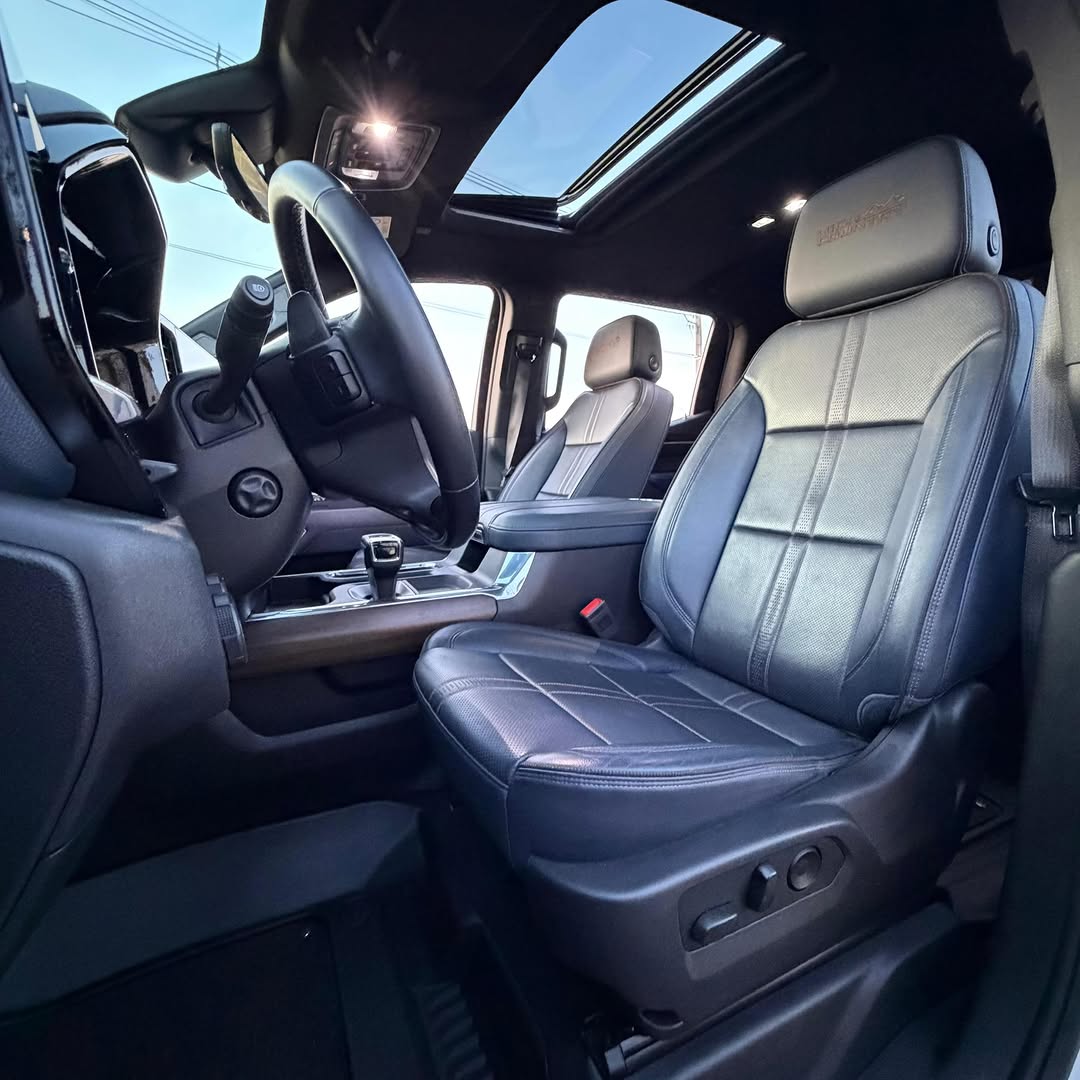 CHEVROLET SILVERADO HIGH COUNTRY - Imagem 10