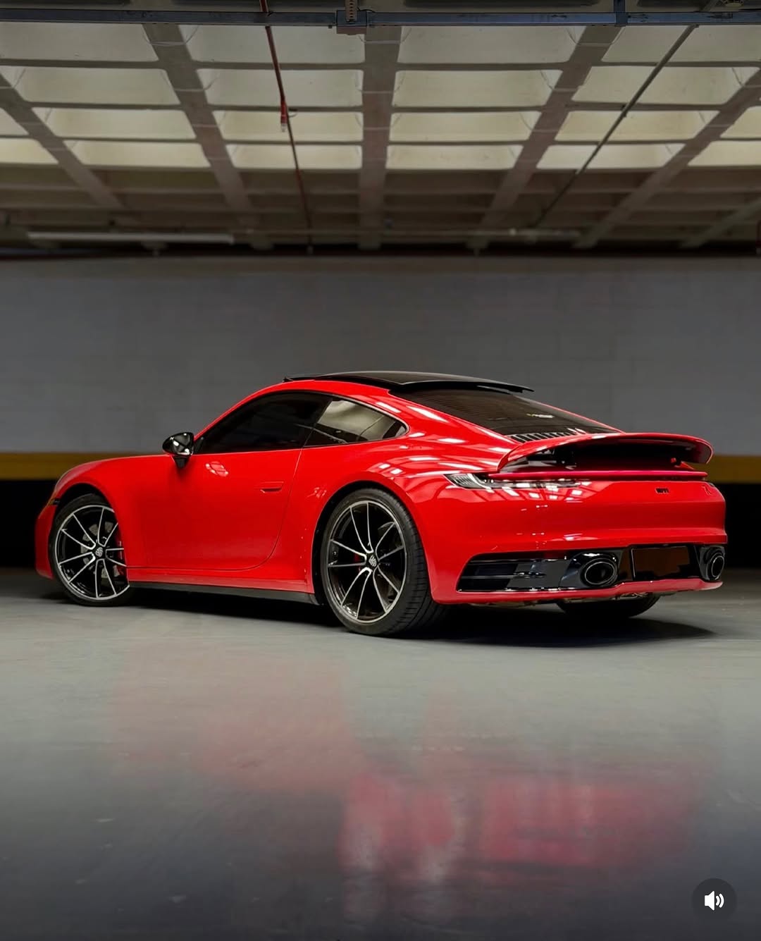 PORSCHE 911 CARRERA - Imagem 2
