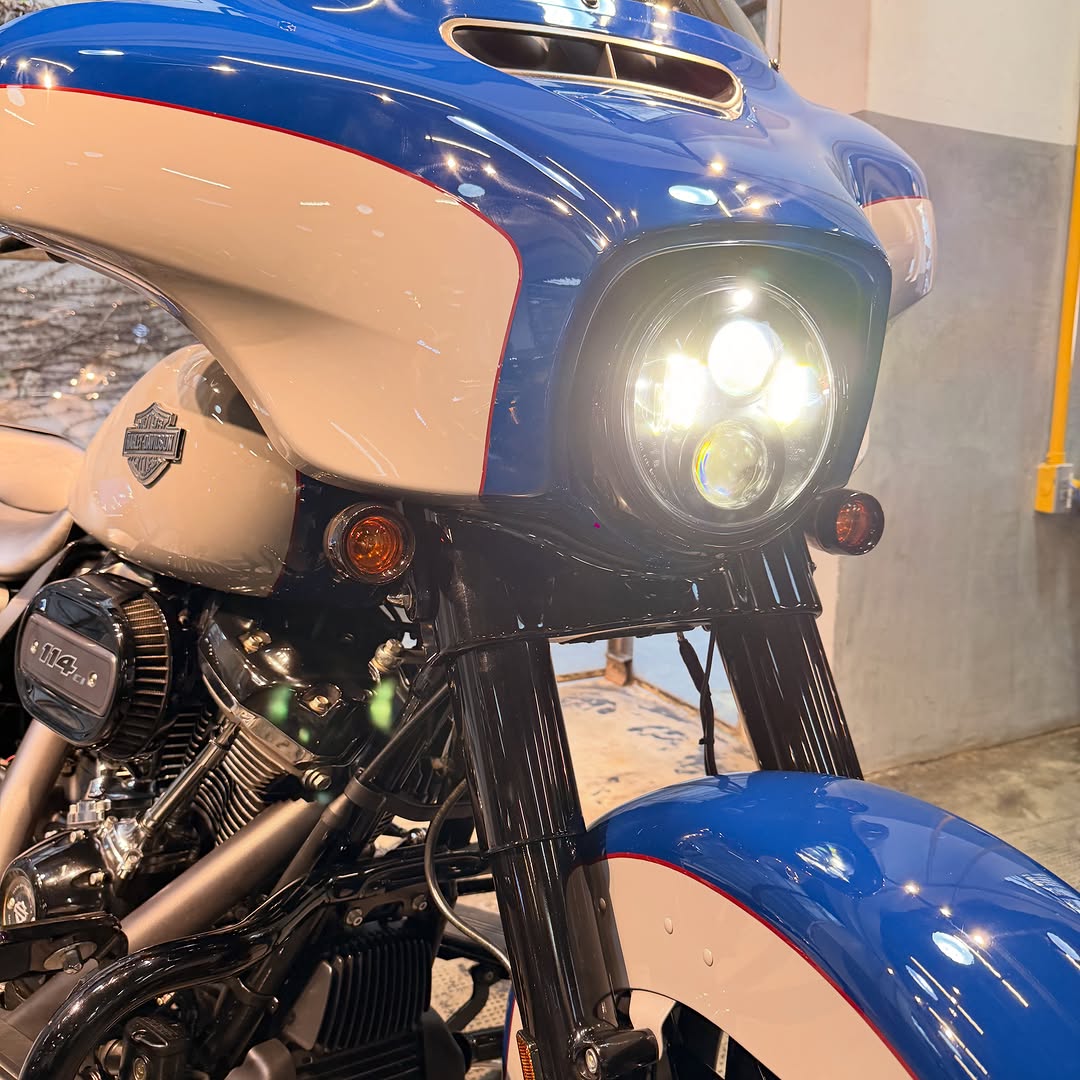 HARLEY-DAVIDSON STREET GLIDE SPECIAL - Imagem 3