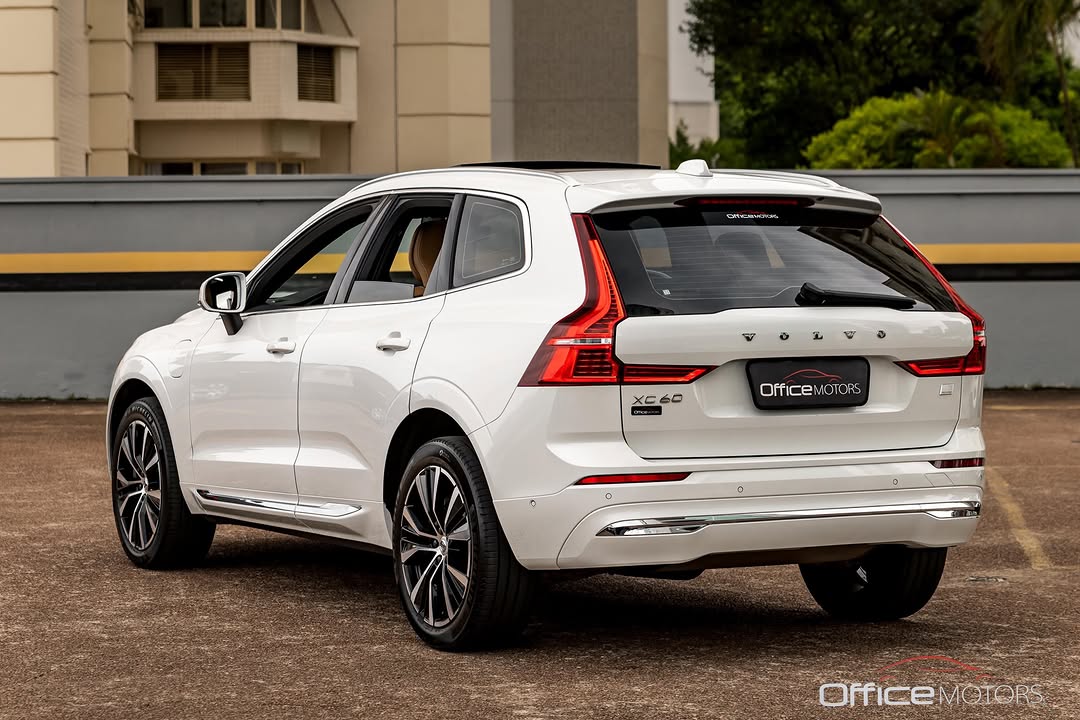 VOLVO XC60 ULTIMATE - Imagem 3