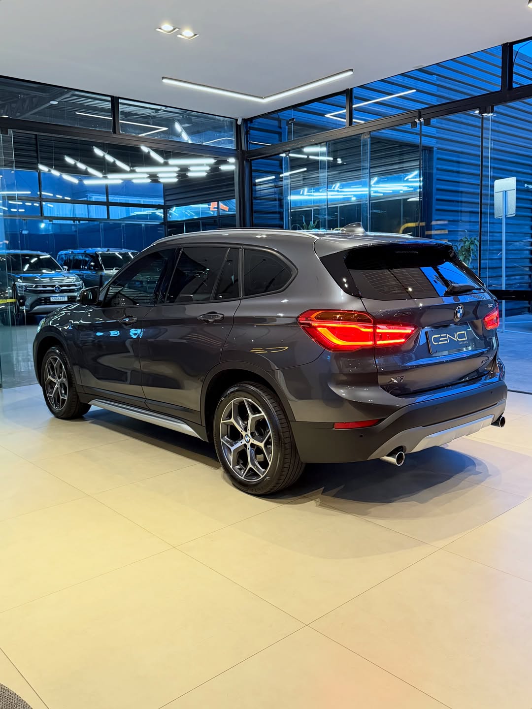 BMW X1 XLINE - Imagem 3