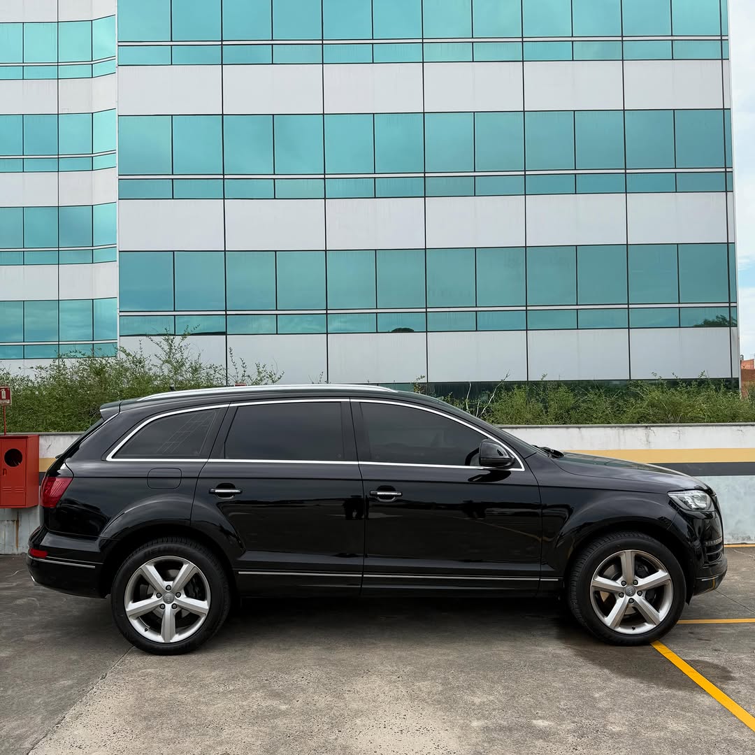 AUDI Q7 3.0 TFSI - Imagem 4