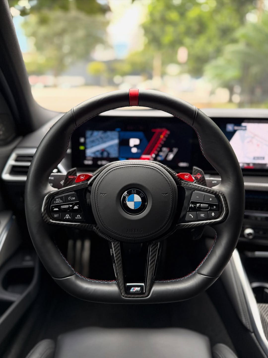 BMW M3 COMPETITION - Imagem 9