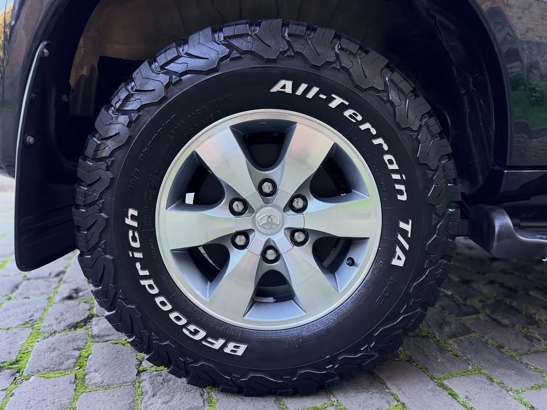 TOYOTA HILUX SRV 3.0 TURBO DIESEL - Imagem 18