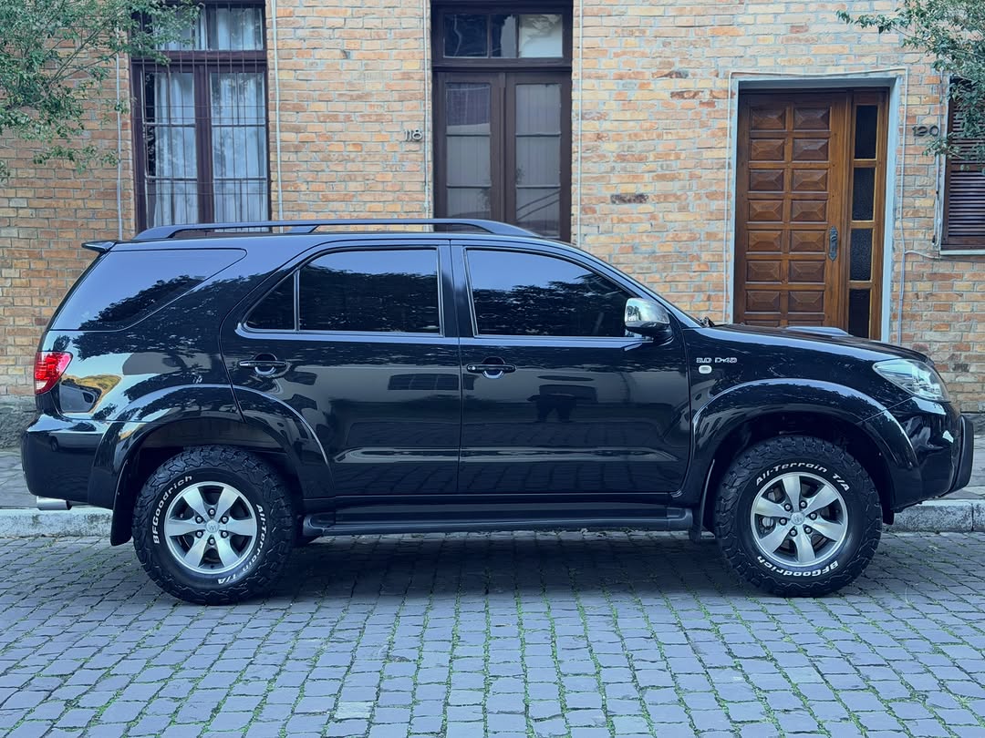 TOYOTA HILUX SRV 3.0 TURBO DIESEL - Imagem 8