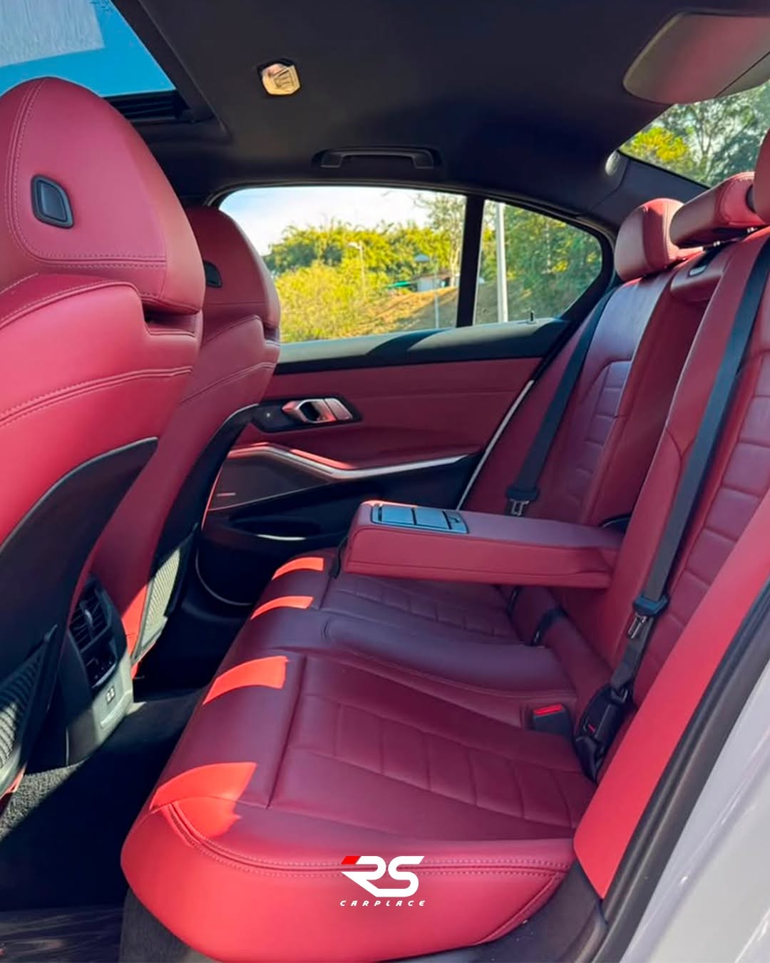 BMW 320I M SPORT - Imagem 9