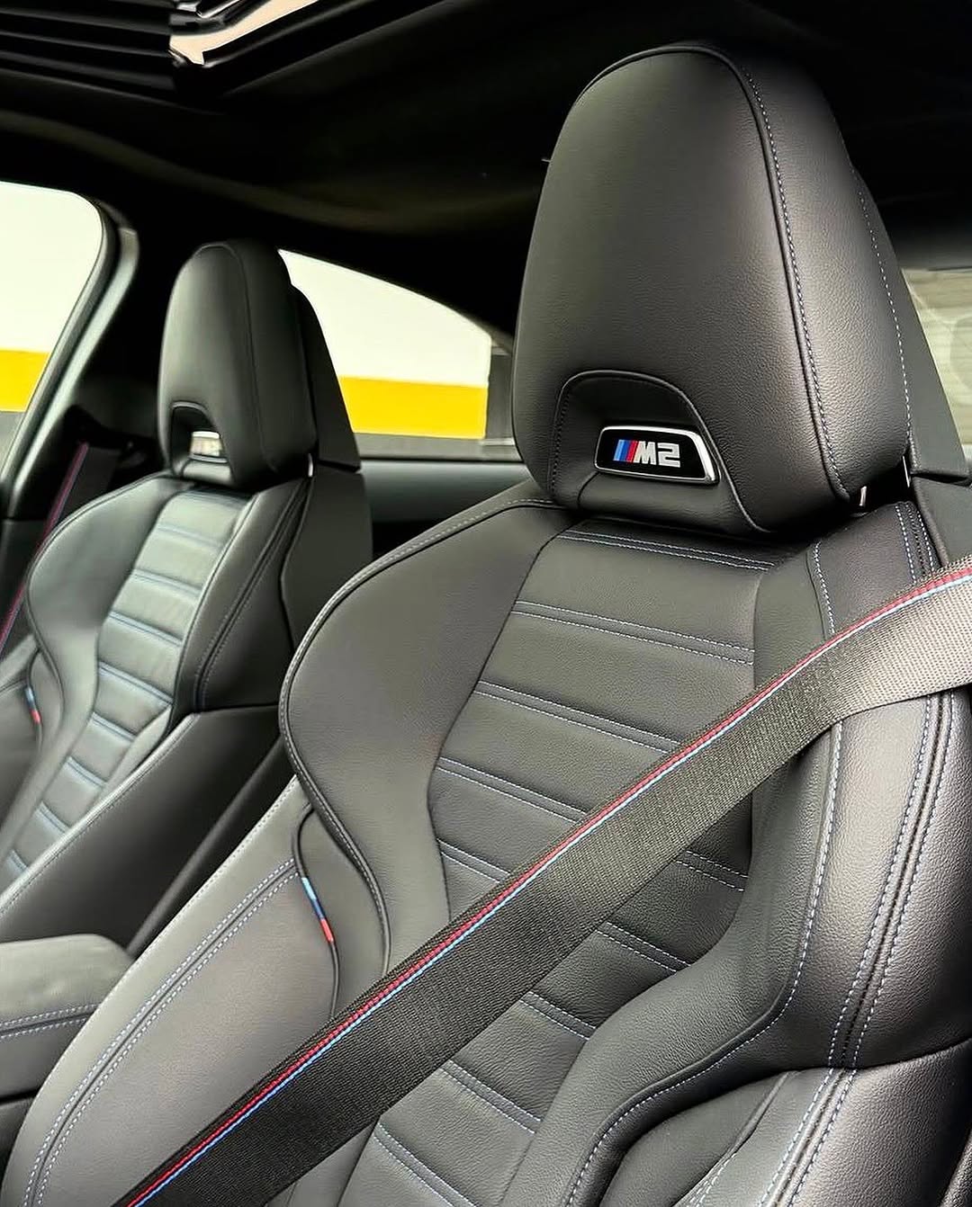 BMW M2 - Imagem 6