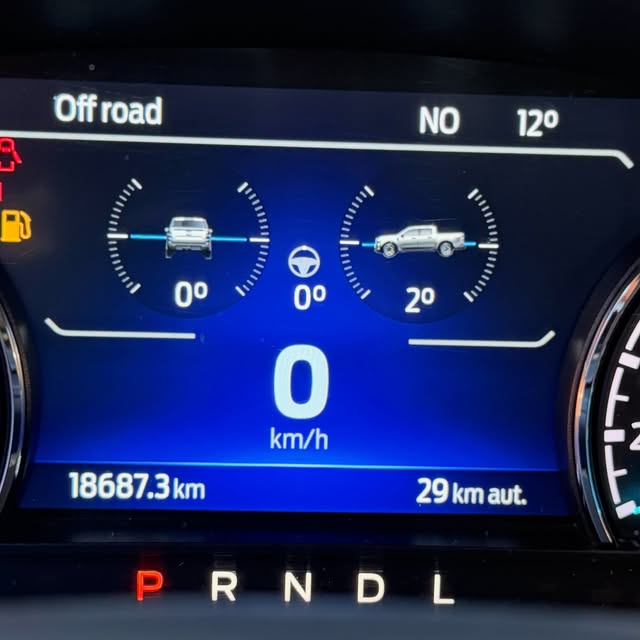 FORD MAVERICK LARIAT FX4 - Imagem 4