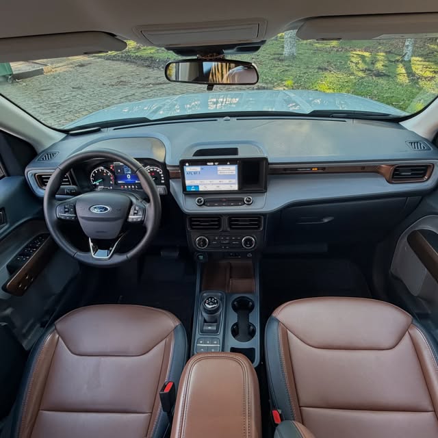 FORD MAVERICK LARIAT FX4 - Imagem 5