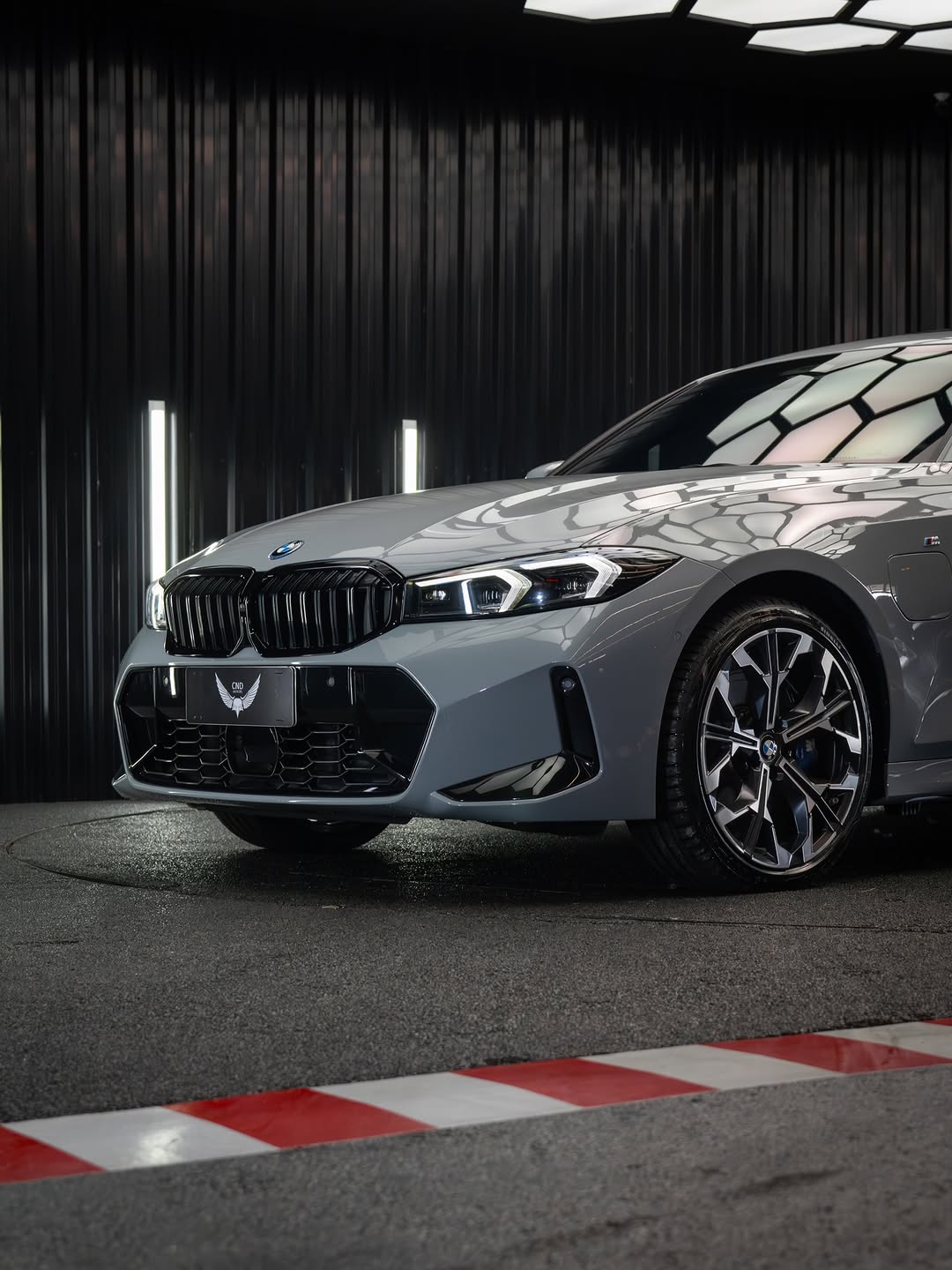 BMW 330E M SPORT - Imagem 3