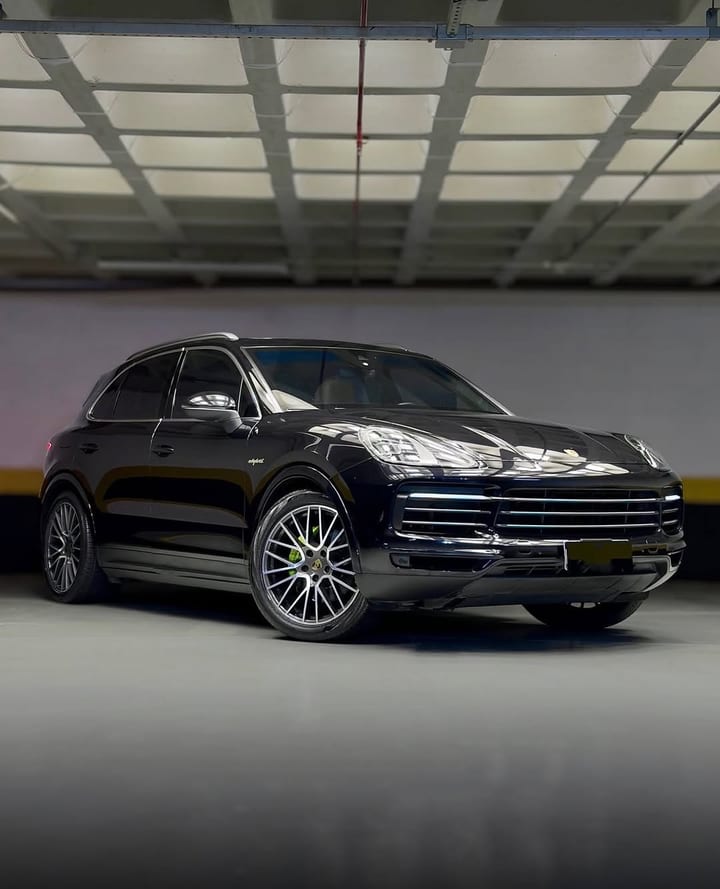 PORSCHE CAYENNE E-HYBRID
