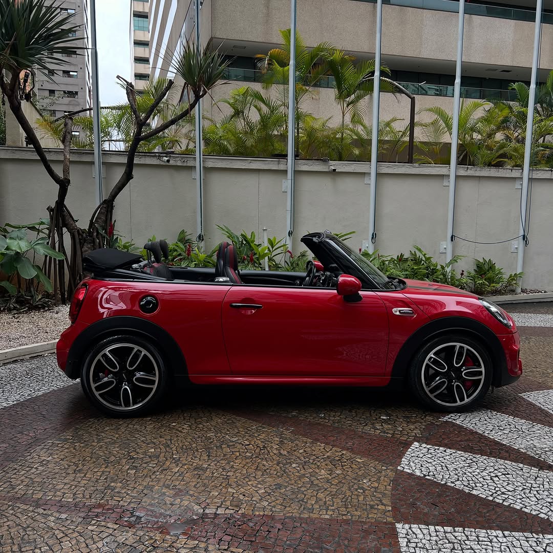 MINI COOPER JOHN COOPER WORKS CABRIO - Imagem 5