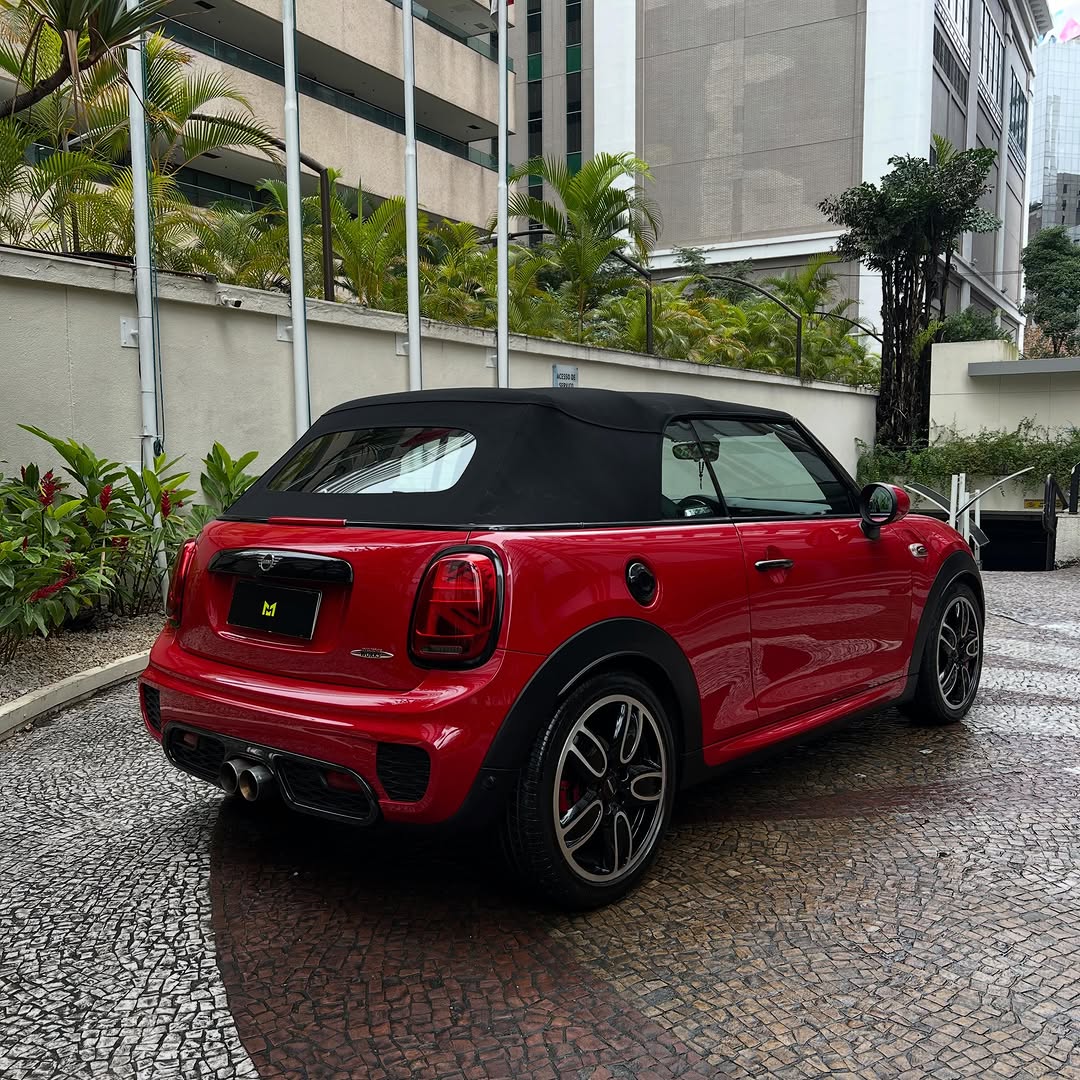 MINI COOPER JOHN COOPER WORKS CABRIO - Imagem 6