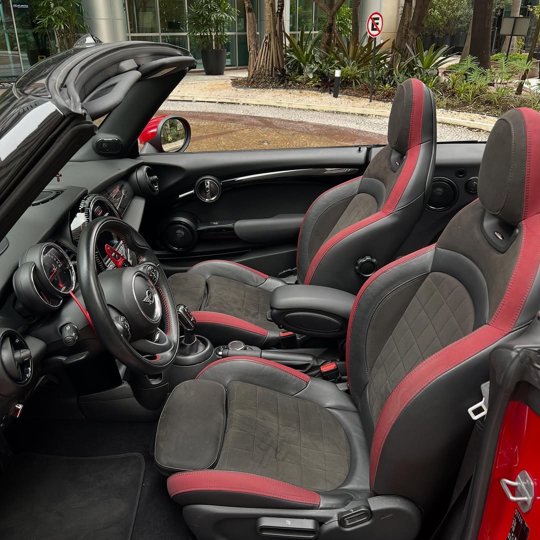 MINI COOPER JOHN COOPER WORKS CABRIO - Imagem 9