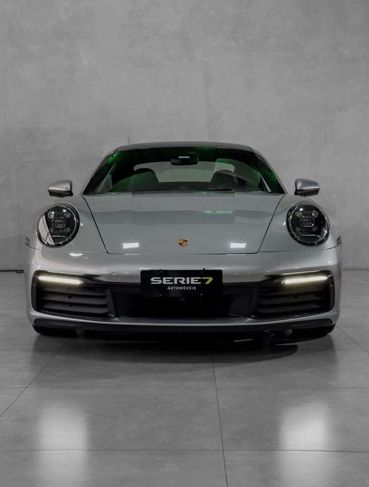 PORSCHE 911 CARRERA