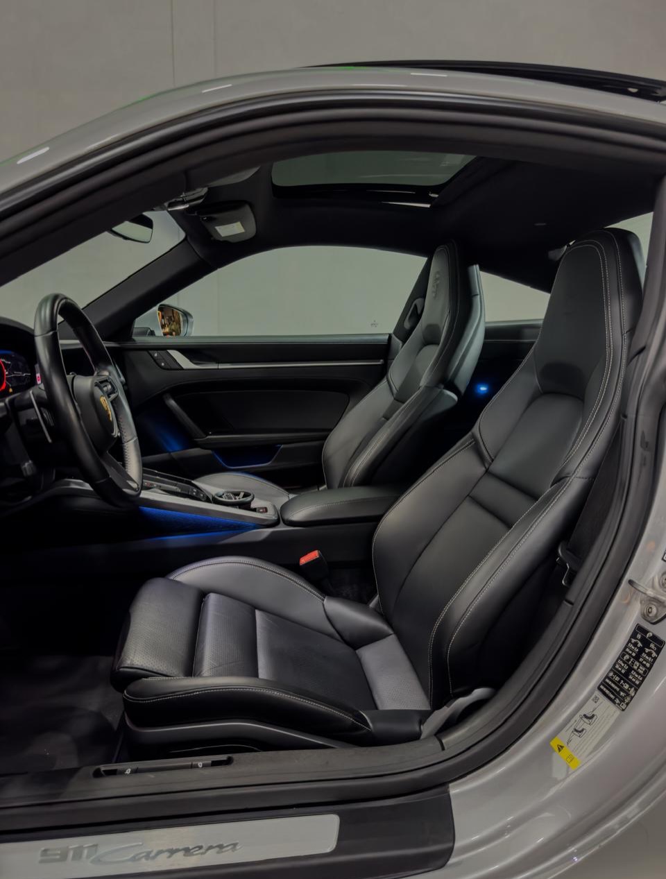 PORSCHE 911 CARRERA - Imagem 4