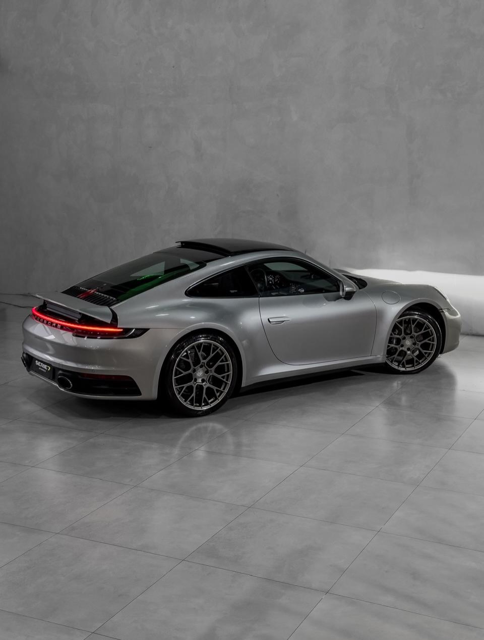 PORSCHE 911 CARRERA - Imagem 9