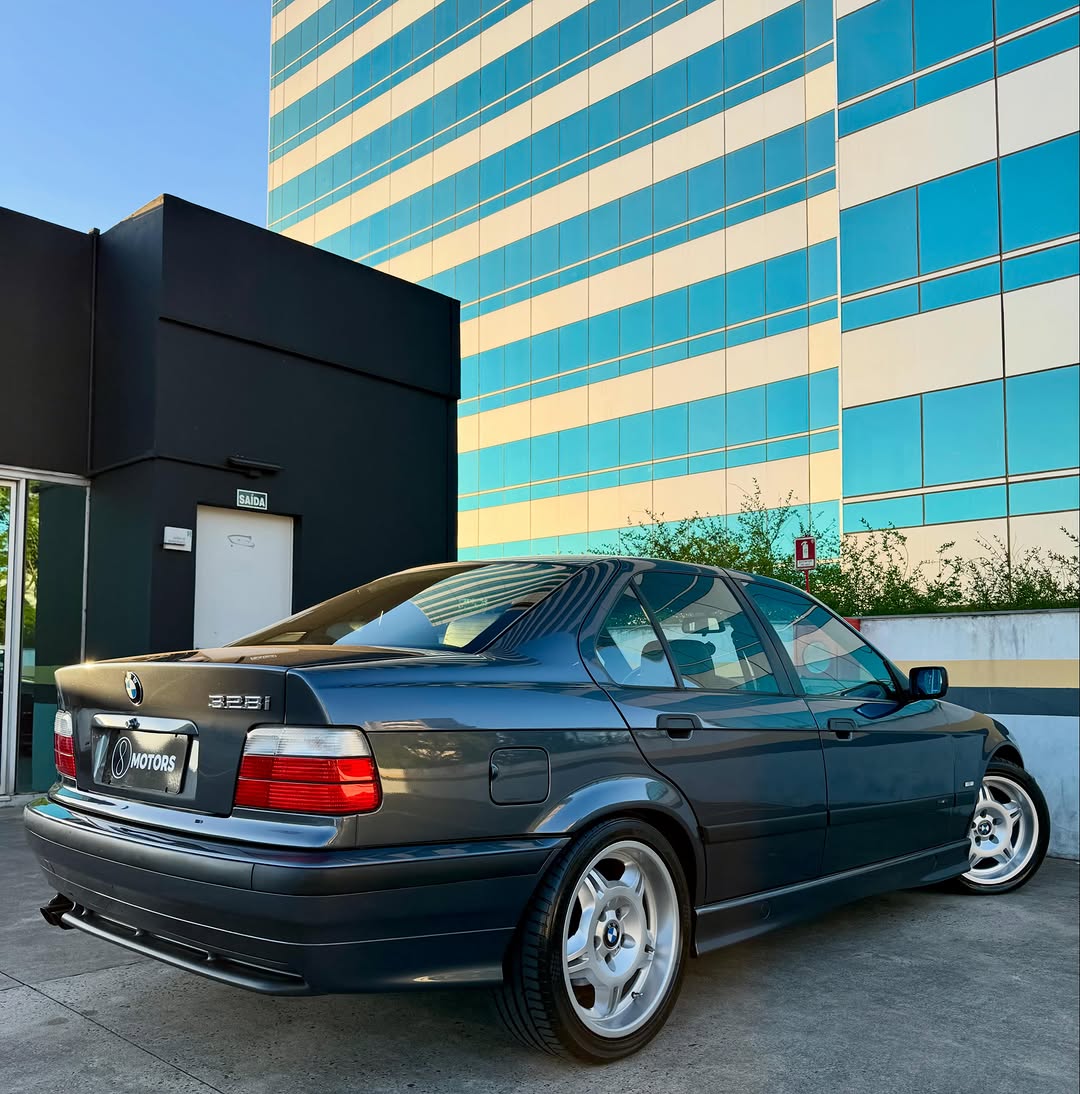 BMW 328I - Imagem 8