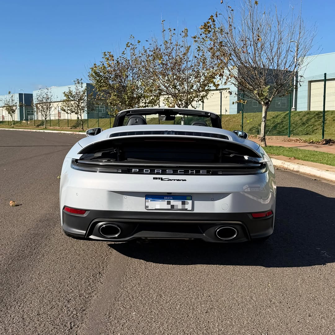 PORSCHE 911 CARRERA CABRIOLET - Imagem 7