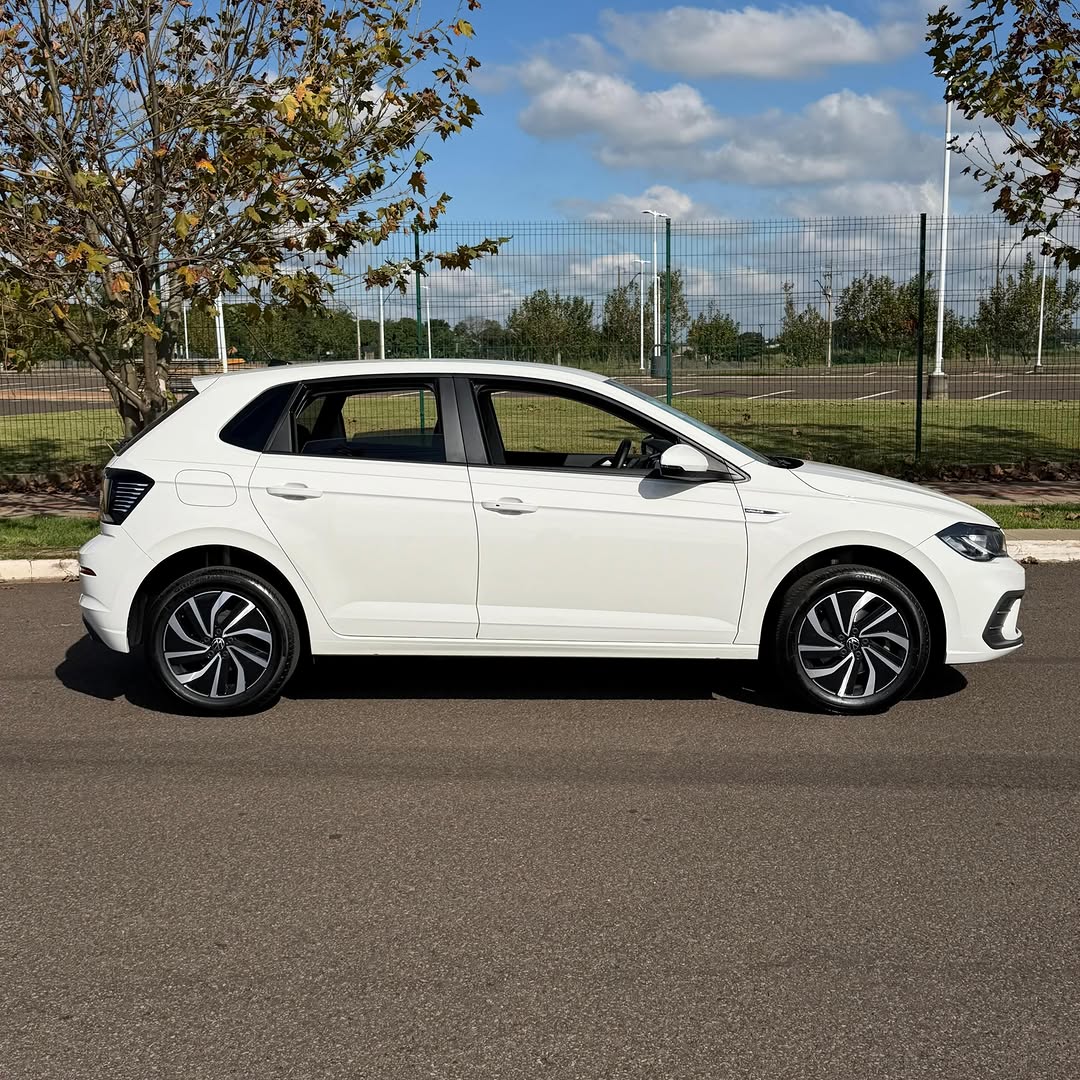 VOLKSWAGEN POLO HIGHLINE - Imagem 4
