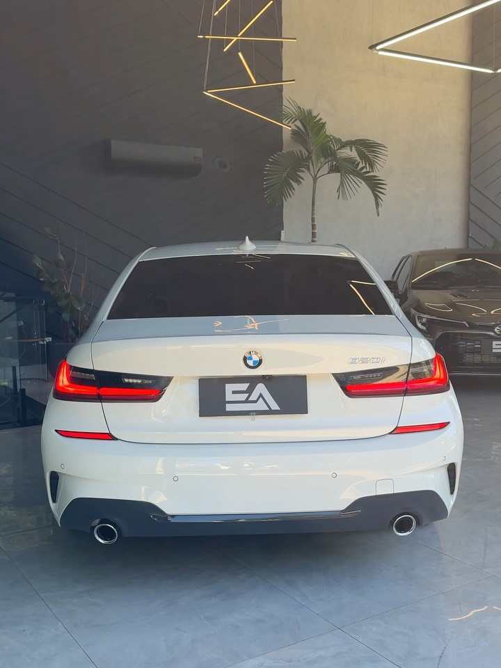 BMW 320I M SPORT - Imagem 20