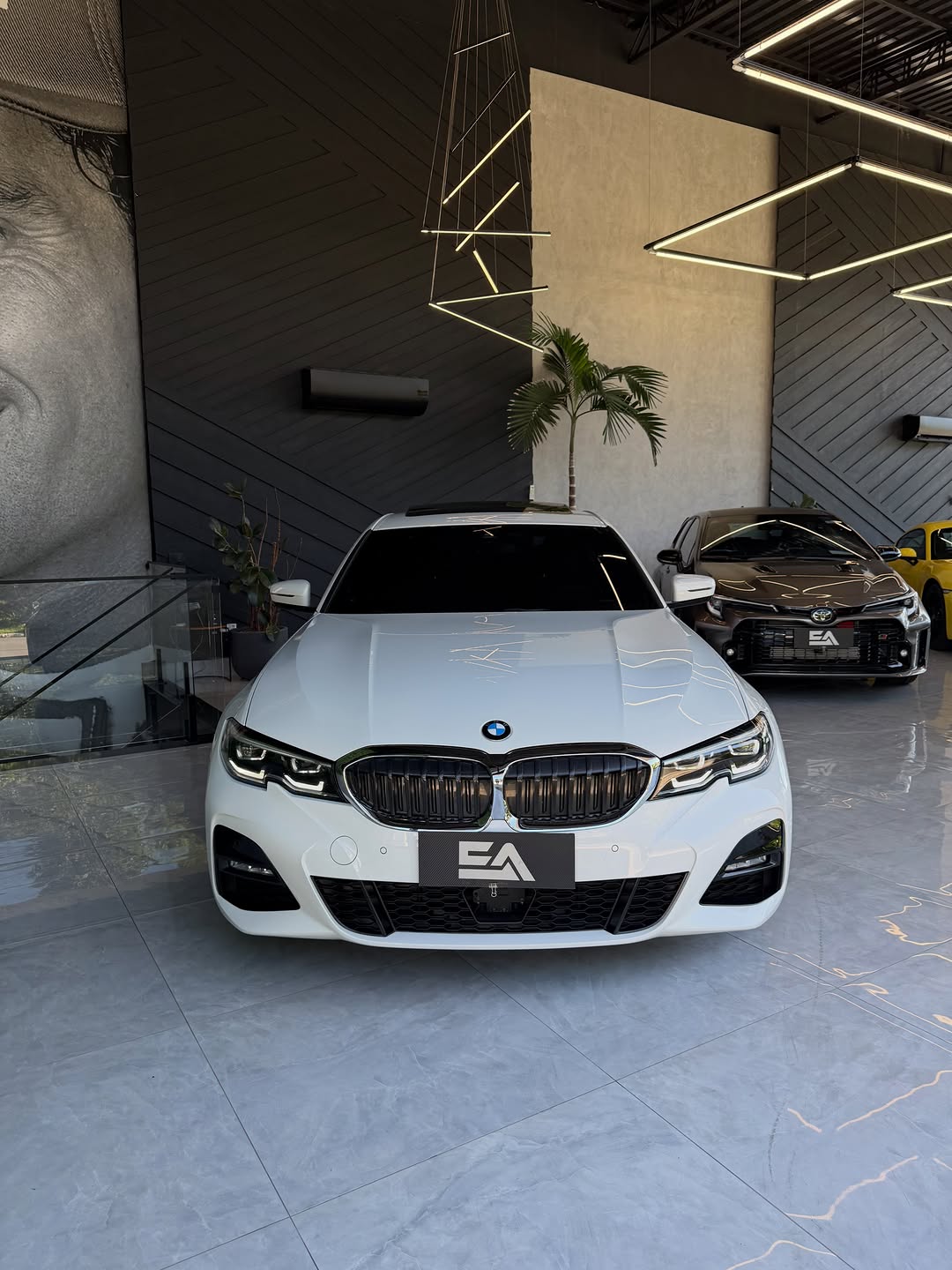 BMW 320I M SPORT - Imagem 3