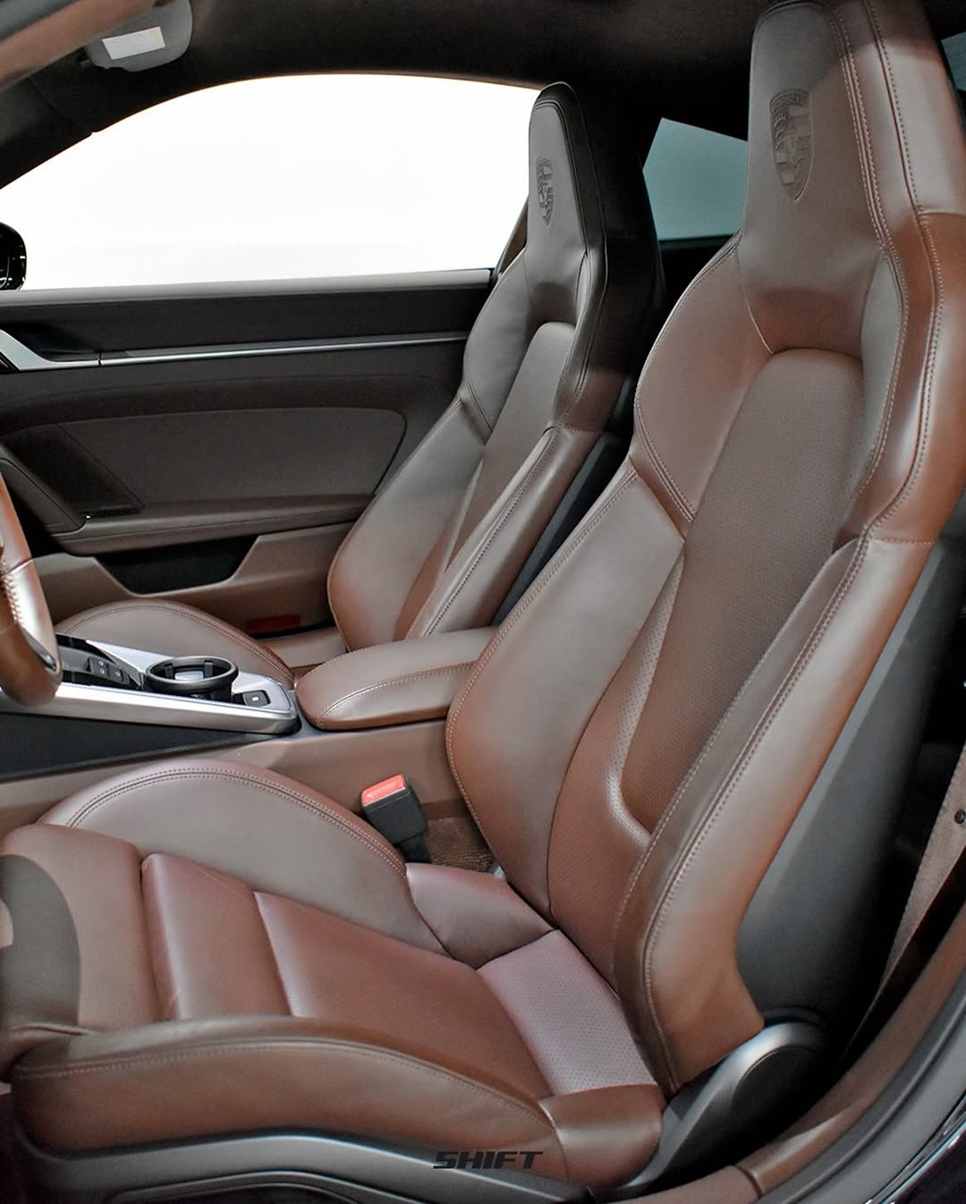 PORSCHE 911 CARRERA S - Imagem 6