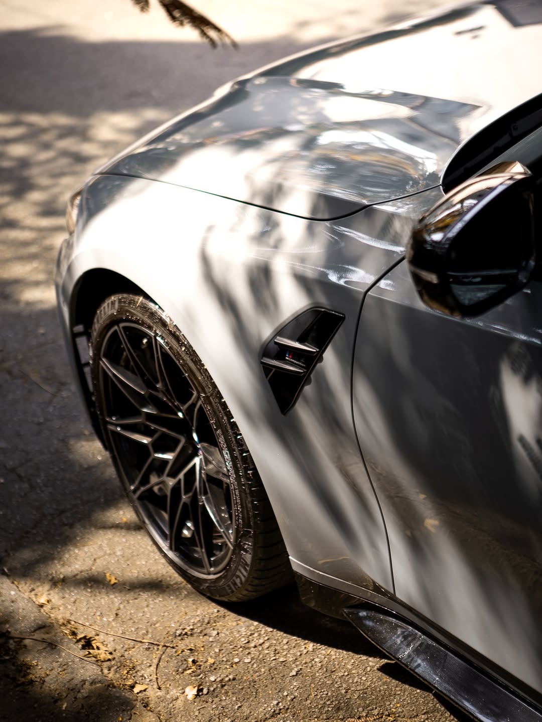 BMW M3 COMPETITION - Imagem 9