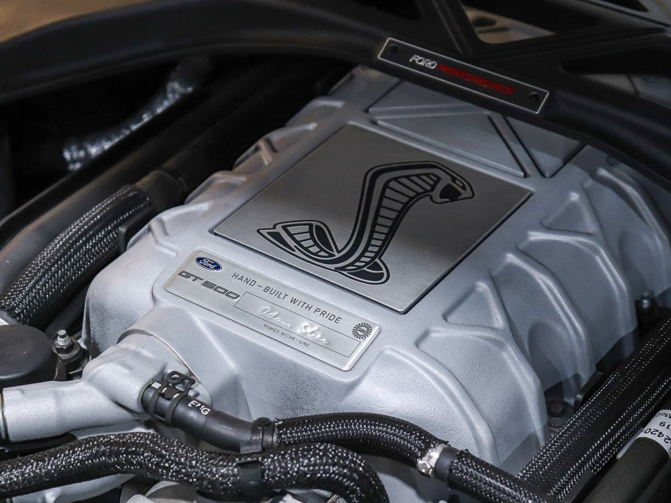 FORD MUSTANG SHELBY GT500 - Imagem 5