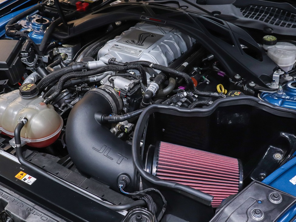 FORD MUSTANG SHELBY GT500 - Imagem 6
