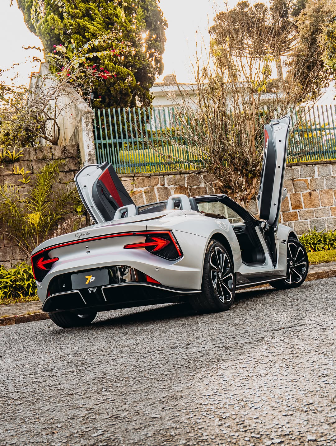 MG CYBERSTER 100TH ANNIVERSARY - Imagem 5