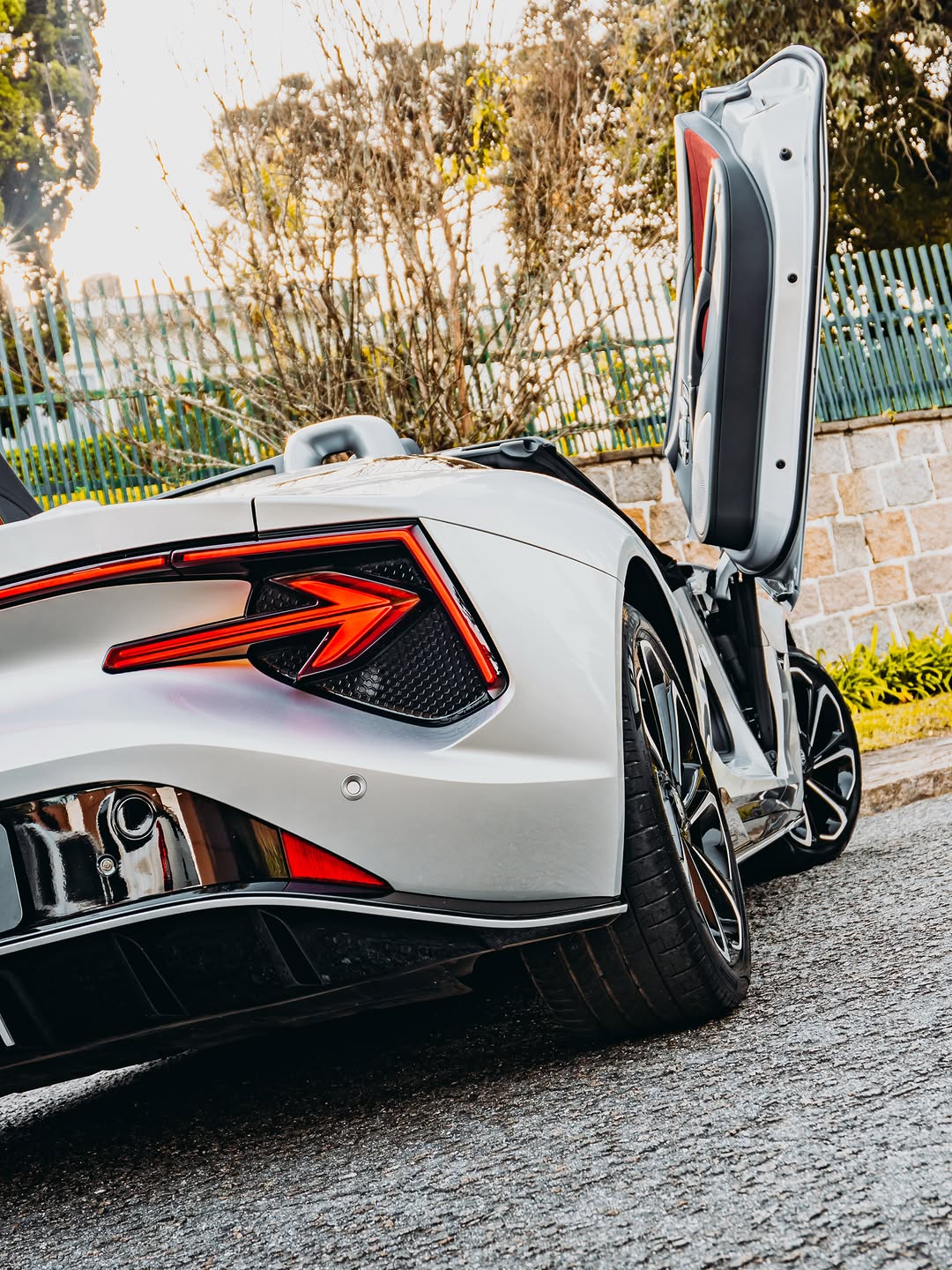 MG CYBERSTER 100TH ANNIVERSARY - Imagem 10